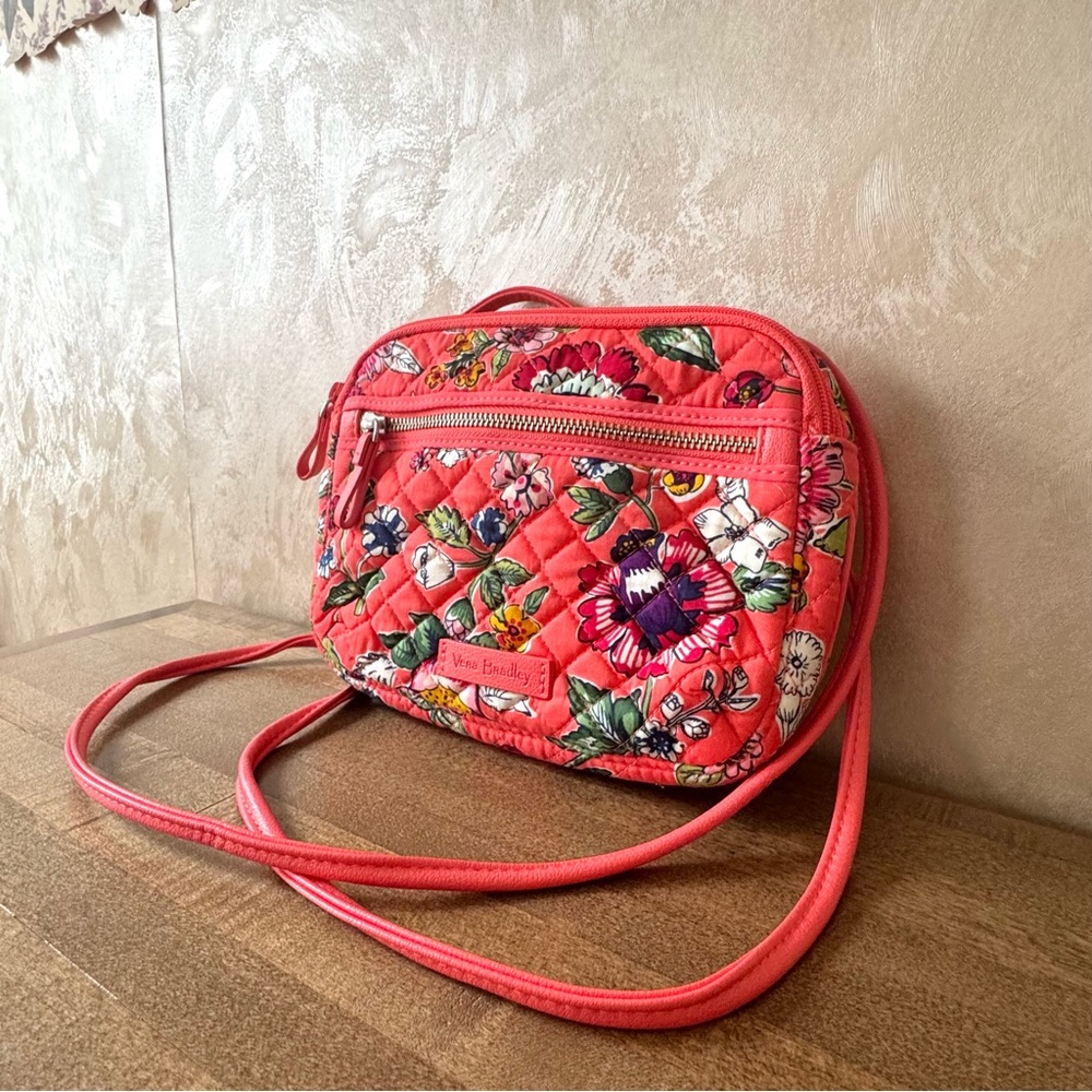 Vera Bradley RFID Crossbody Bag in Coral Floral